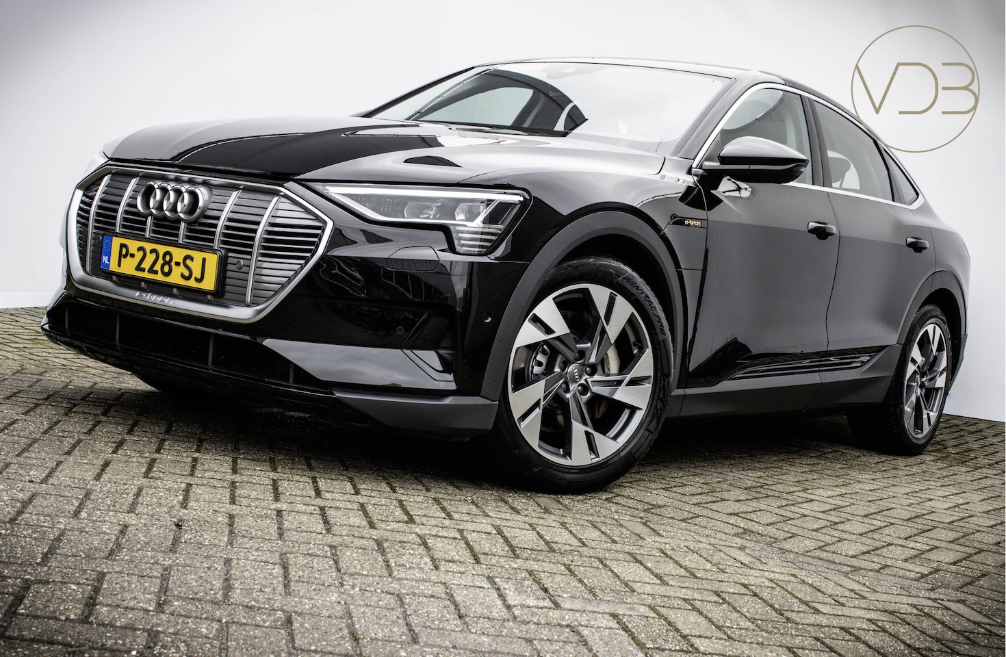 Audi e-tron Sportback - 55 SOH 95,8% Quattro 95 kWh Origineel NL - AutoWereld.nl