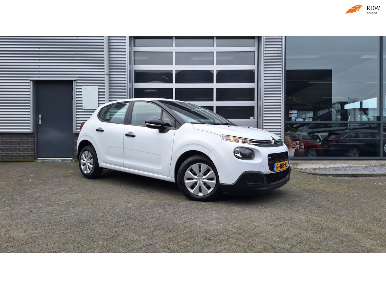 Citroën C3 - 1.2 PureTech Live/Airco/Cv/4 seizoen banden/ - AutoWereld.nl