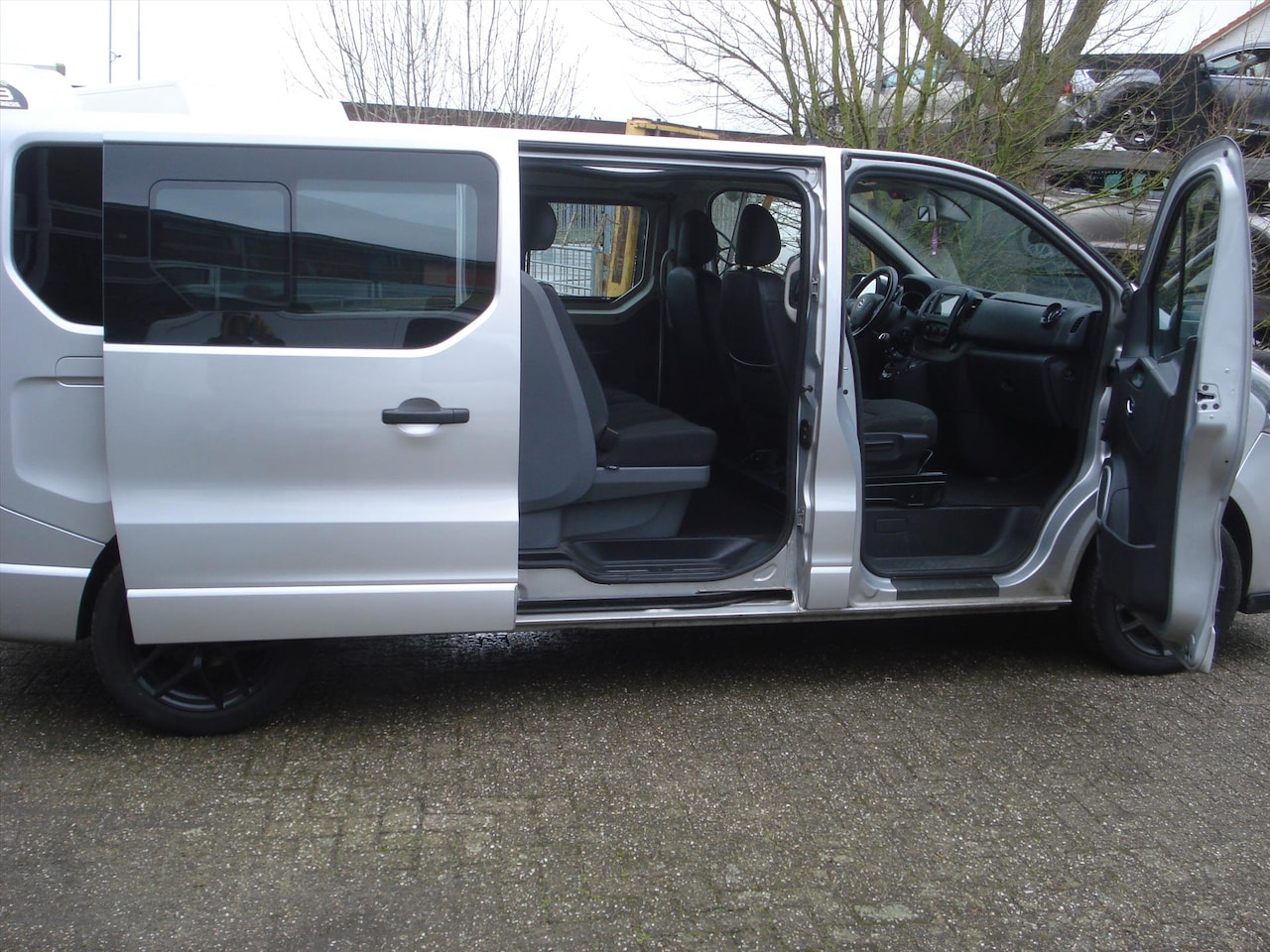 Opel Vivaro - DUBBELE CABINE L2-H1 1.6CDTI - AutoWereld.nl