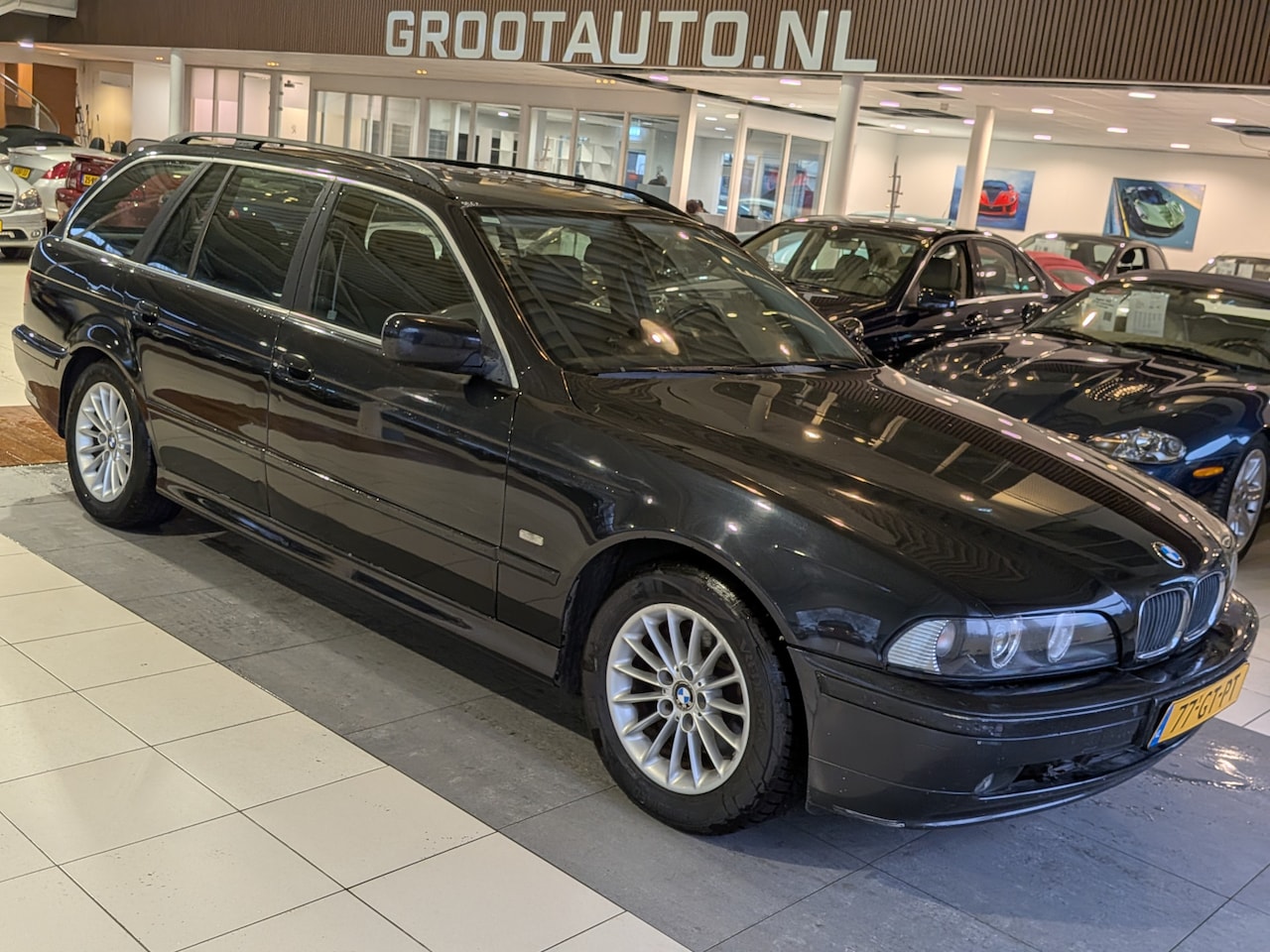BMW 5-serie Touring - 530i Executive Automaat Airco, Cruise Control, Trekhaak, Stuurbekrachtiging - AutoWereld.nl
