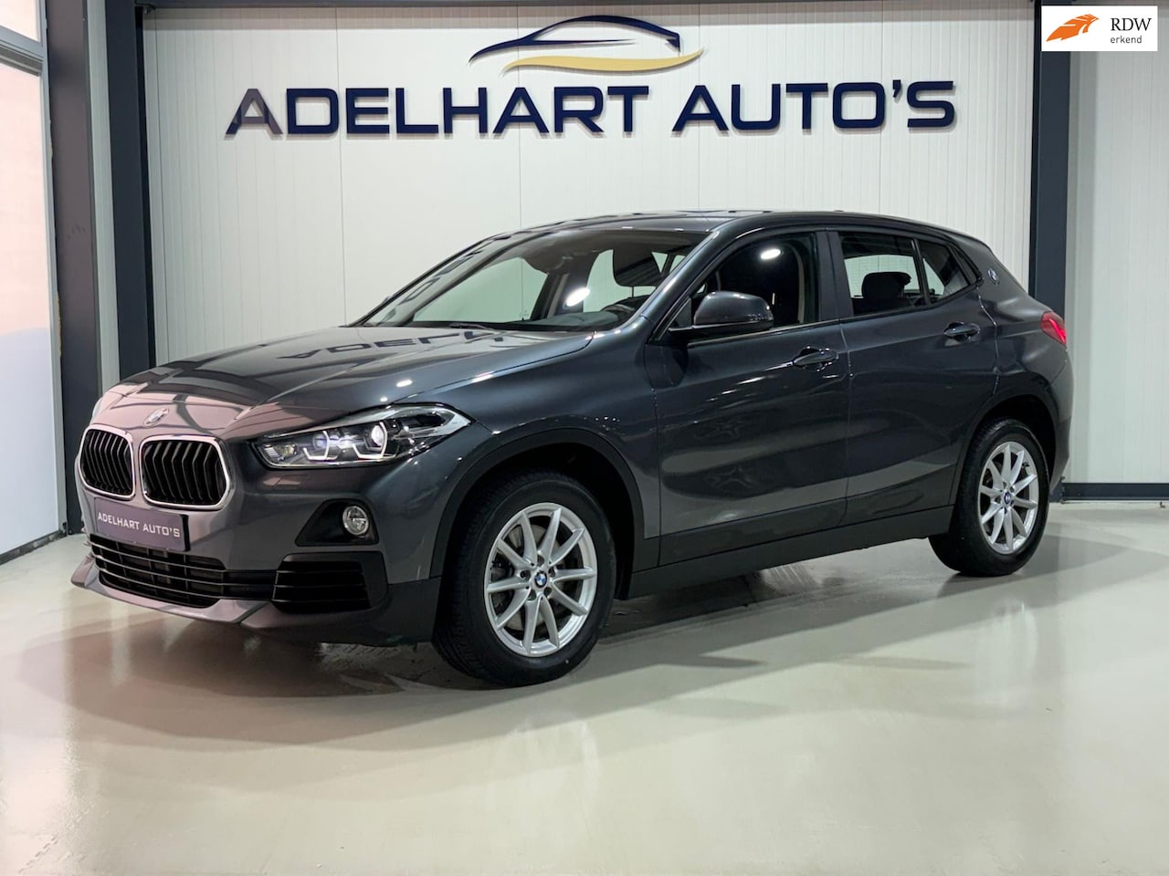 BMW X2 - SDrive20i Executive Automaat 192 PK / Navigatie full map / Cruise control / Climate contro - AutoWereld.nl