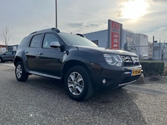Dacia Duster - 1.2 TCe 4x2 Blackshadow | Nieuwe Ketting | Afneembare trekhaak | Camera | Cruise control |