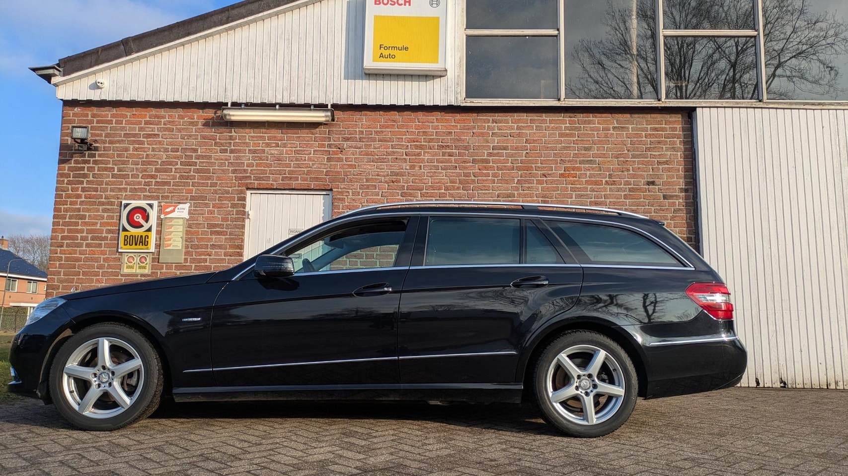 Mercedes-Benz E-klasse Estate - 200 CGI Business Class Avantgarde 200 CGI Business Class Avantgarde - AutoWereld.nl