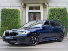 BMW 5-serie Touring - 530e xDrive M-Sport PANO | LASER | HUD | KEYLESS | INDIVIDUAL TANSANITBLAU