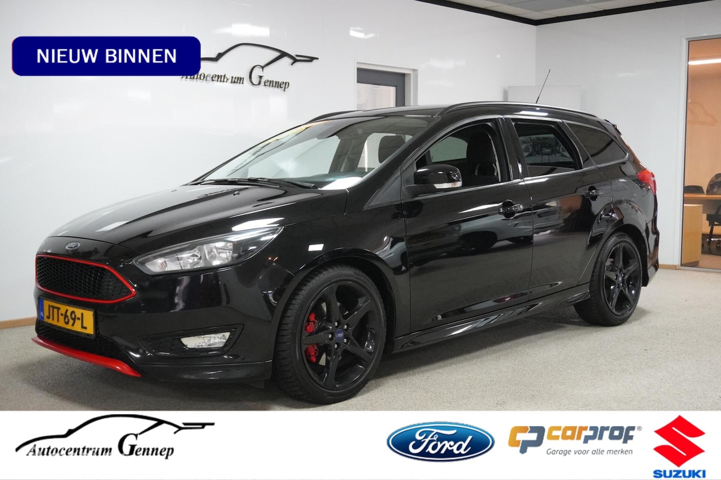 Ford Focus Wagon - 1.5 Black Edition 1.5 Black Edition - AutoWereld.nl