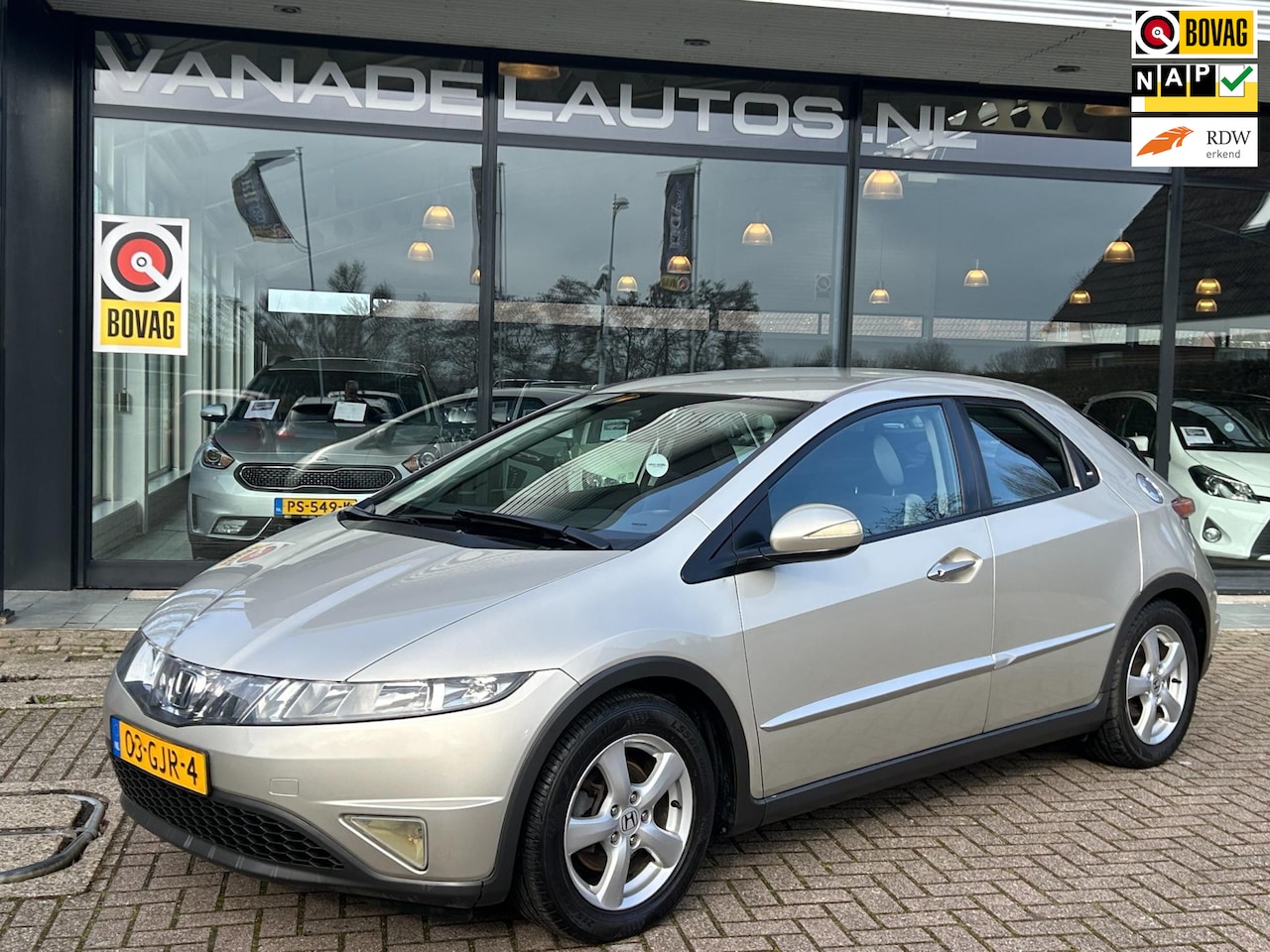 Honda Civic - 1.4 Sport 5Drs Clima LM-Velgen Licht-Regensensor NAP NL-Auto Zeer Nette Staat! - AutoWereld.nl
