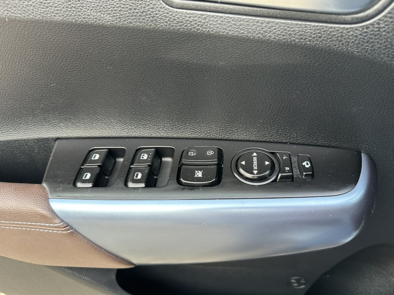 Kia Picanto - 1.0 Design Edition Leder/Navigatie/Camera