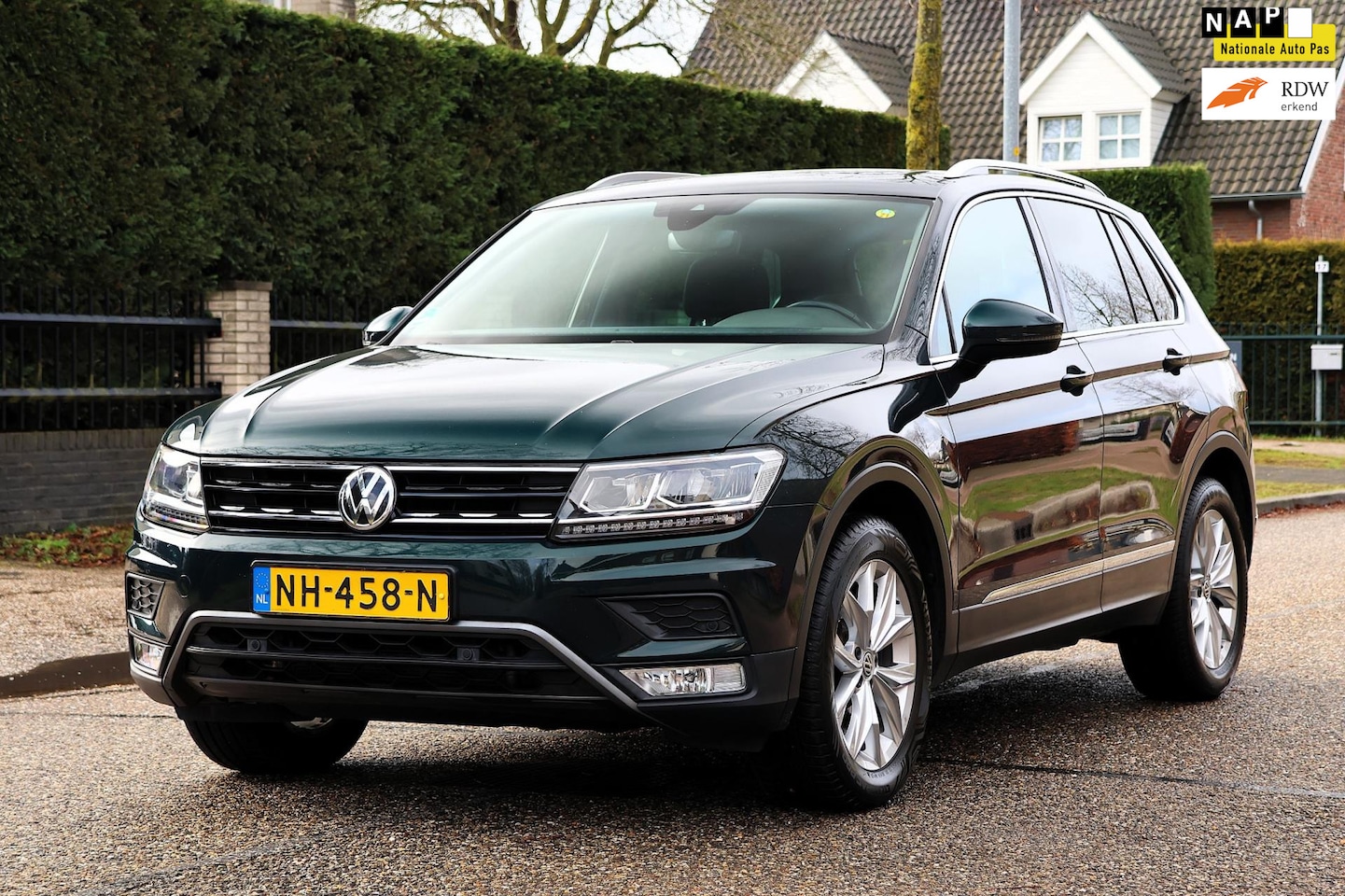 Volkswagen Tiguan - 2.0 TSI 4Motion Highline | PANO | VIRTUAL COCKPIT | CARPLAY | LED | TREKHAAK | MOOIE GOED - AutoWereld.nl
