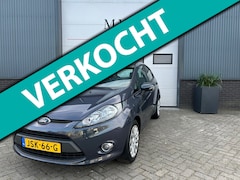 Ford Fiesta - 1.4 Titanium / APK / VOL AUTOMAAT / RIJKLAAR