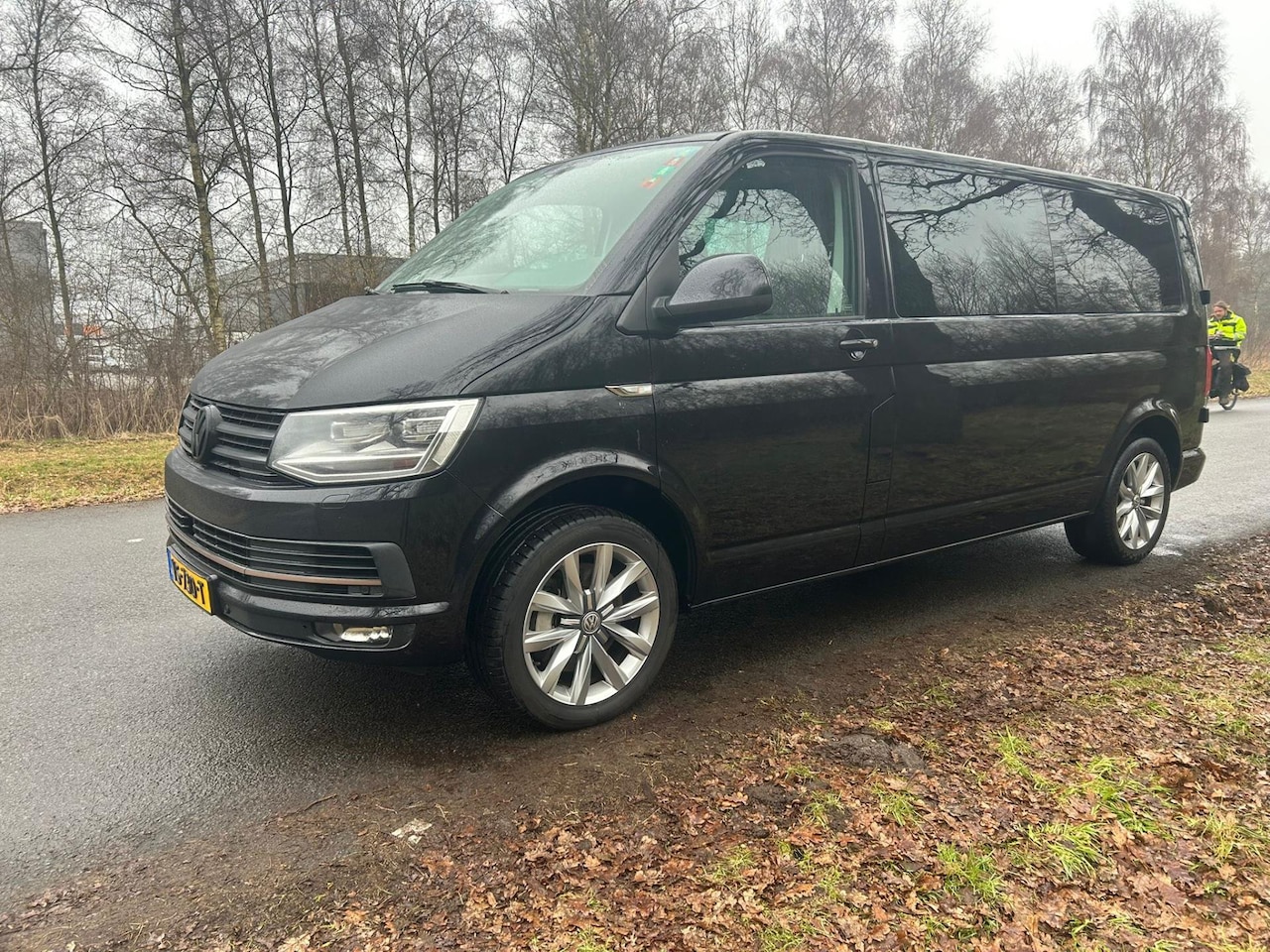 Volkswagen Transporter - 2.0 TDI L2H1 DC 4Motion Highline 2.0 TDI L2H1 DC 4Motion Highline - AutoWereld.nl