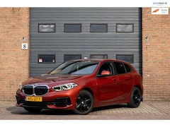 BMW 1-serie - 118i High Executive Pano automaat Sfeer / Virtual/| Carplay / Adaptive Cruise