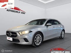Mercedes-Benz A-klasse - 180 Premium|Pano|1 jaar garantie