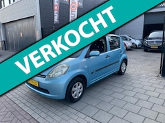 Daihatsu Sirion 2 - 1.0-12V Trend 3e Eigenaar NAP APK 1 Jaar