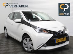 Toyota Aygo - 1.0 VVT-i x-play NAVI | AIRCO | CAMERA | ELRM | CV | LED | ISOFIX
