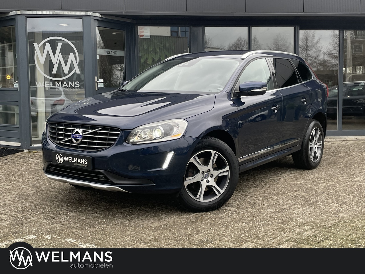 Volvo XC60 - 3.0 T6 AWD Summum Leder l Xenon l Dig. Dash l Stuurwielverw. - AutoWereld.nl
