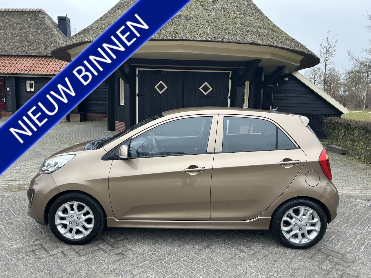 Kia Picanto - 1.2 CVVT Comfort Pack Airco Lm Pdc Nap - AutoWereld.nl