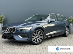 Volvo V60 - 2.0 T8 Twin Engine AWD Inscription | Trekhaak | Pano | All-seasons | Stoel en-stuurverwarm