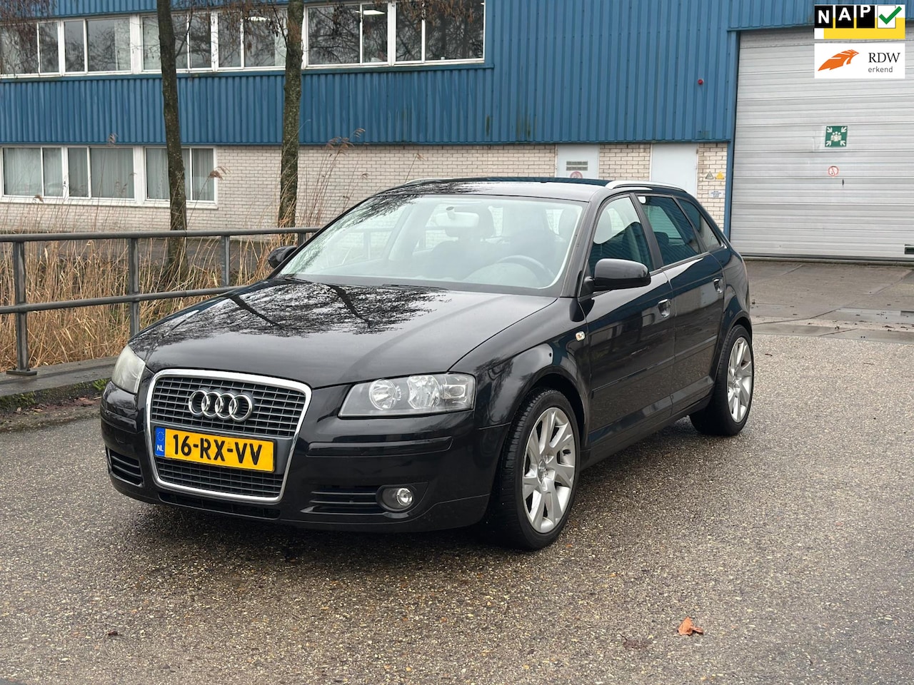 Audi A3 Sportback - 1.6 Ambition 5drs Clima! LM velgen! 1 jaar APK! - AutoWereld.nl