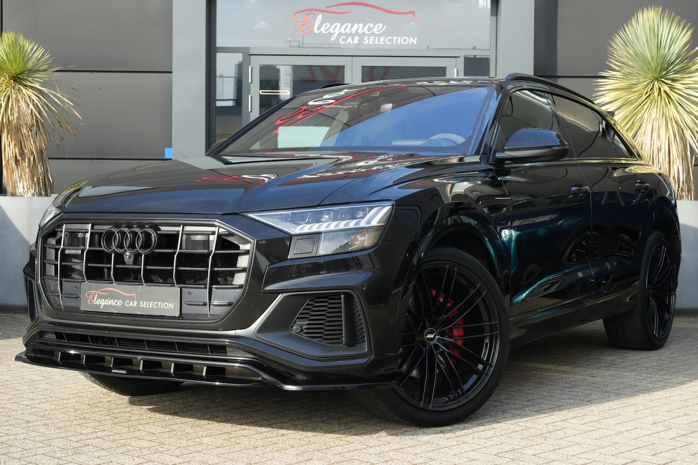 Audi Q8 - 50 TDI quattro Pro Line S 286pk Panoramadak/Stoelverwarming/360Camera - AutoWereld.nl