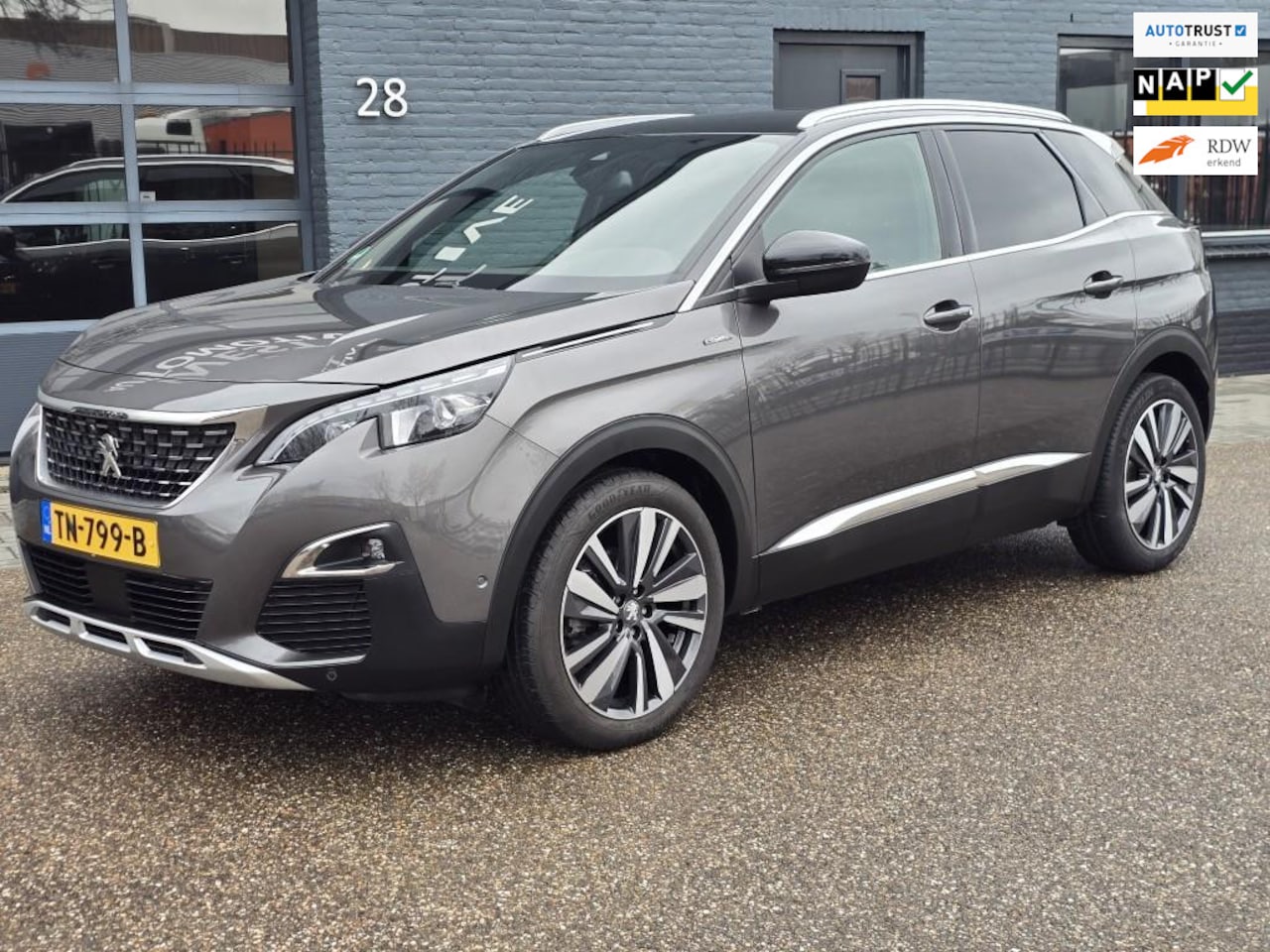 Peugeot 3008 - 1.2 PureTech GT Line 1E EIGENAAR DEALER ONDERHOUDEN ZEER MOOI - AutoWereld.nl