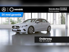 Mercedes-Benz A-klasse - 180 Business Solution | Trekhaak | Stoelverwarming | Widescreen | Achteruitrijcamera |