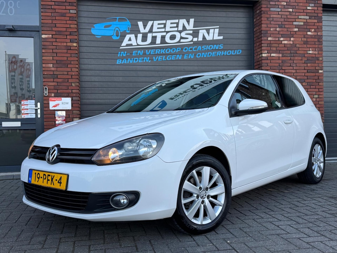 Volkswagen Golf - 1.2 TSI Tour II Airco Cruise Lichtmetaal NAP! - AutoWereld.nl