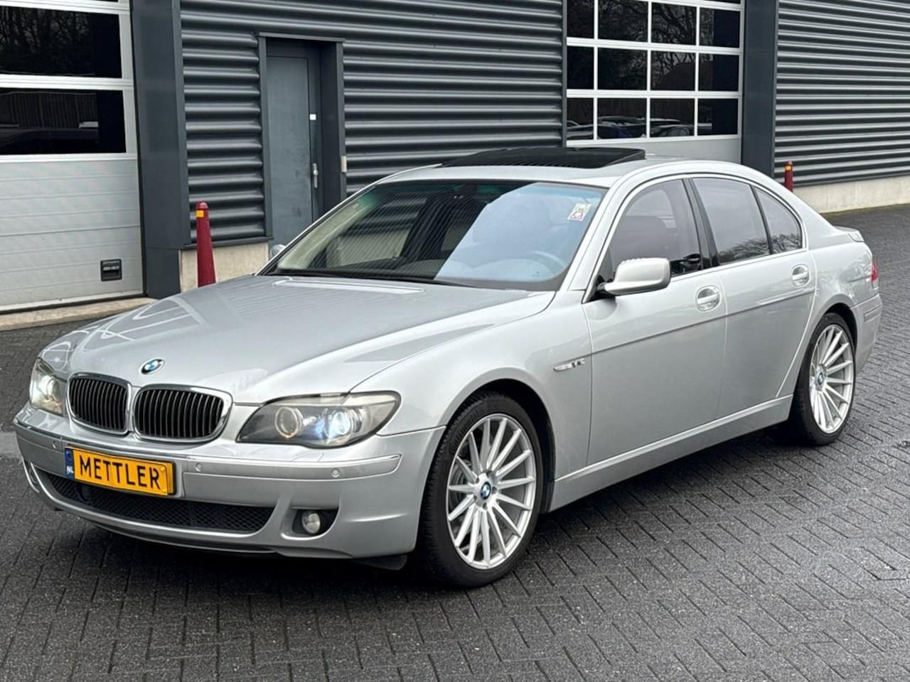 BMW 7-serie - 760i 760i, 6.0 V12, softclose, panoramadak, elektr stuurkolom - AutoWereld.nl