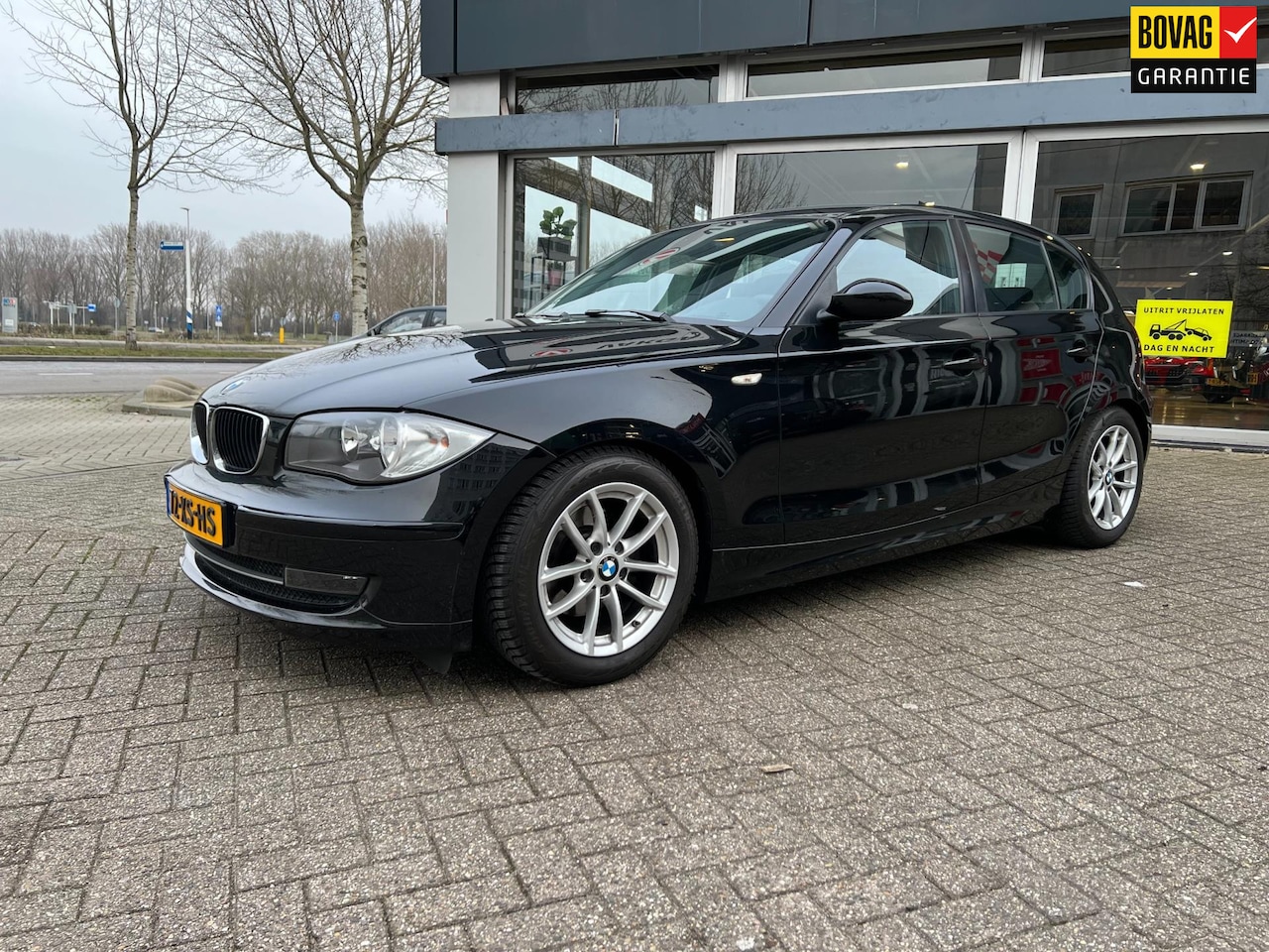 BMW 1-serie - 118i High Executive automaat - AutoWereld.nl