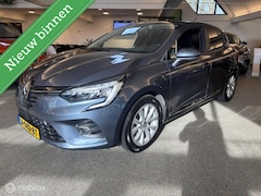 Renault Clio - 1.6 E-Tech Intens