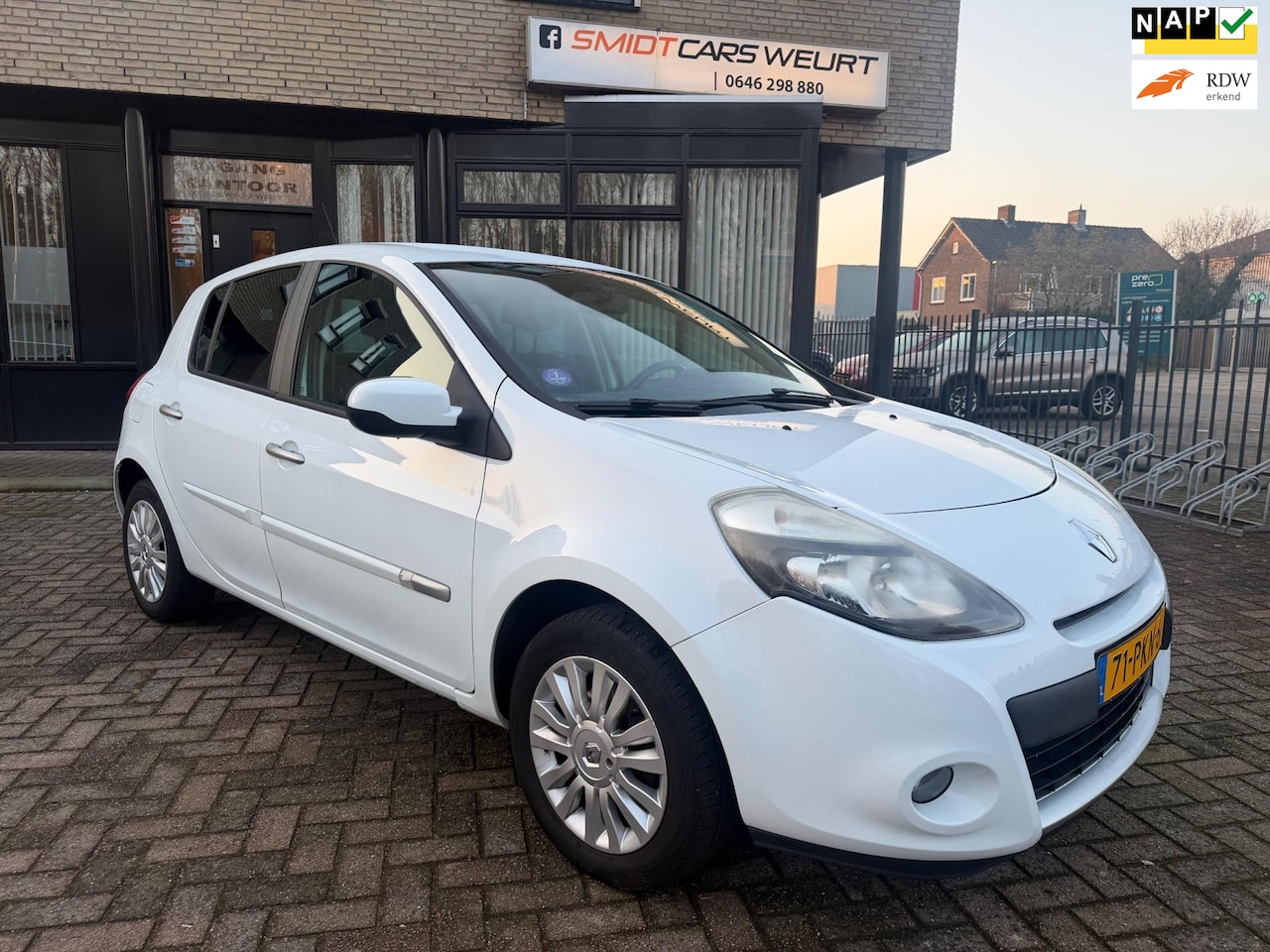 Renault Clio - 1.2 TCe Collection Dealer Onderhouden - AutoWereld.nl
