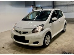 Toyota Aygo - 1.0-12V AUTOMAAT 32.600km Airco, p-sensoren