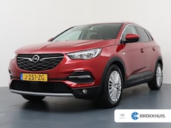 Opel Grandland X - 1.2 Turbo Innovation | Trekhaak | Riem is vervangen | Achteruitrijcamera | Apple Carplay/A