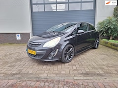 Opel Corsa - | 1.4-16V | Volledige body kit | Airco | Navi | Bluetooth |