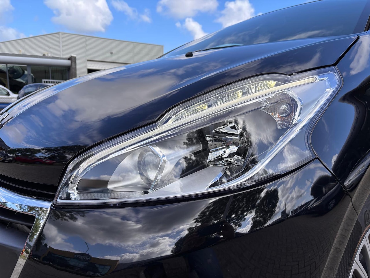 Peugeot 208 - 1.0 PureTech Access 1.0 PureTech Access, Airco, Inruil mogelijk - AutoWereld.nl