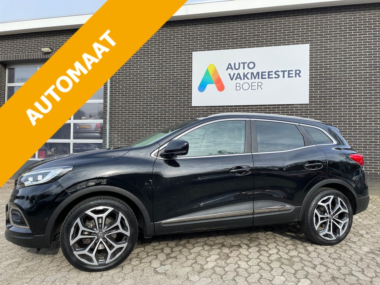 Renault Kadjar - TCe 140pk EDC Zen uitvoering / Trekhaak - AutoWereld.nl