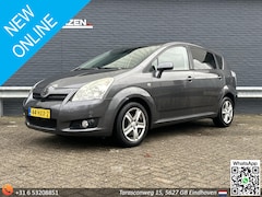Toyota Verso - 1.8 VVT-i Luna | Climate | Cruise | PDC | Trekhaak | APK 10-2026 |