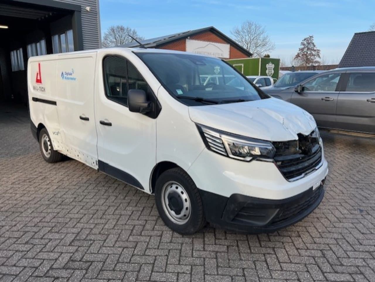 Renault Trafic - 2.0 dCi 96kw L2H1 AIRCO KLIMA NAVI 17000KM - AutoWereld.nl