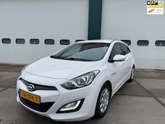 Hyundai i30 Wagon - 1.6 GDI i-Motion