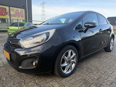 Kia Rio - 1.2 CVVT Executive Airco 5 Deurs