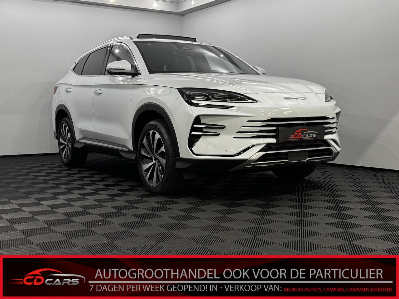 BYD Seal U - 1.5 DM-i FWD Boost 360 Camera, Pano, Leder, Navi, Infinity, Elektrische achterklep, Head-u - AutoWereld.nl