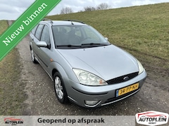 Ford Focus Wagon - 1.6-16V Futura Super netjes