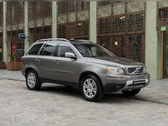 Volvo XC90 - 3.2 Executive 7 zitter facelift youngtimer