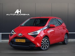 Toyota Aygo - 1.0 VVT-i x-play 5-Drs Achteruitrijcamera CarPlay 15-Inch LMV NL-Auto