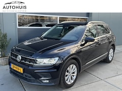 Volkswagen Tiguan - 1.5 TSI 150pk DSG ACT Comfortline Business Navigatie Keyless Trekhaak Stoelverwarming