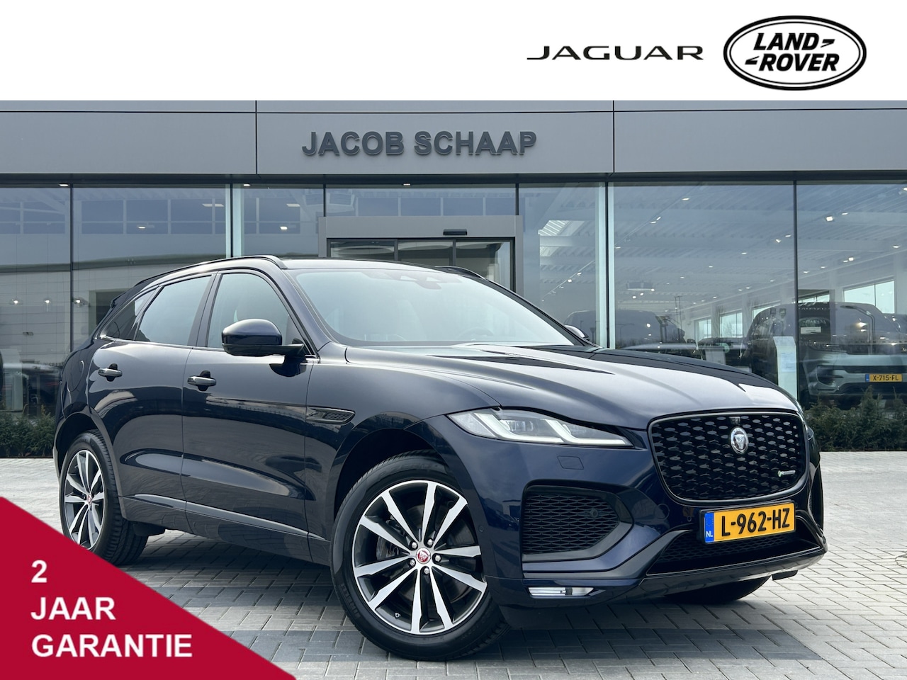 Jaguar F-Pace - P400e 404pk AWD PHEV R-Dynamic SE | NL auto | Panoramisch schuifdak | Tan (bruin) leder | - AutoWereld.nl
