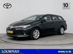 Toyota Auris Touring Sports - 1.3 Aspiration 1000kg Trekgewicht | Parkeercamera | Navigatie | Trekhaak | DAB | Metallic