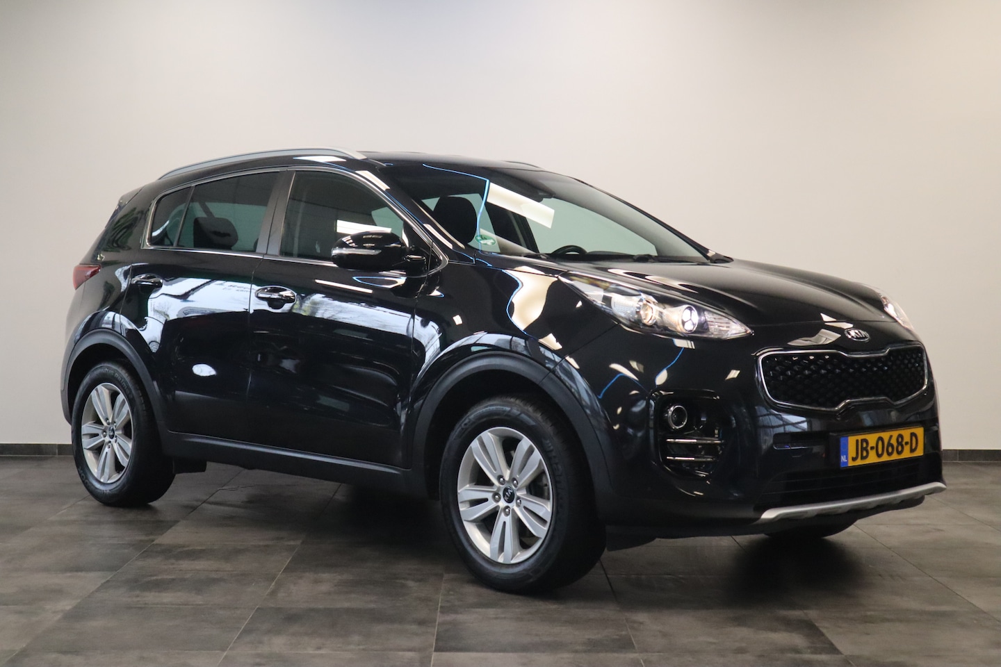 Kia Sportage - 1.6 GDI DynamicLine Navigatie CruiseControl Trekhaak - AutoWereld.nl