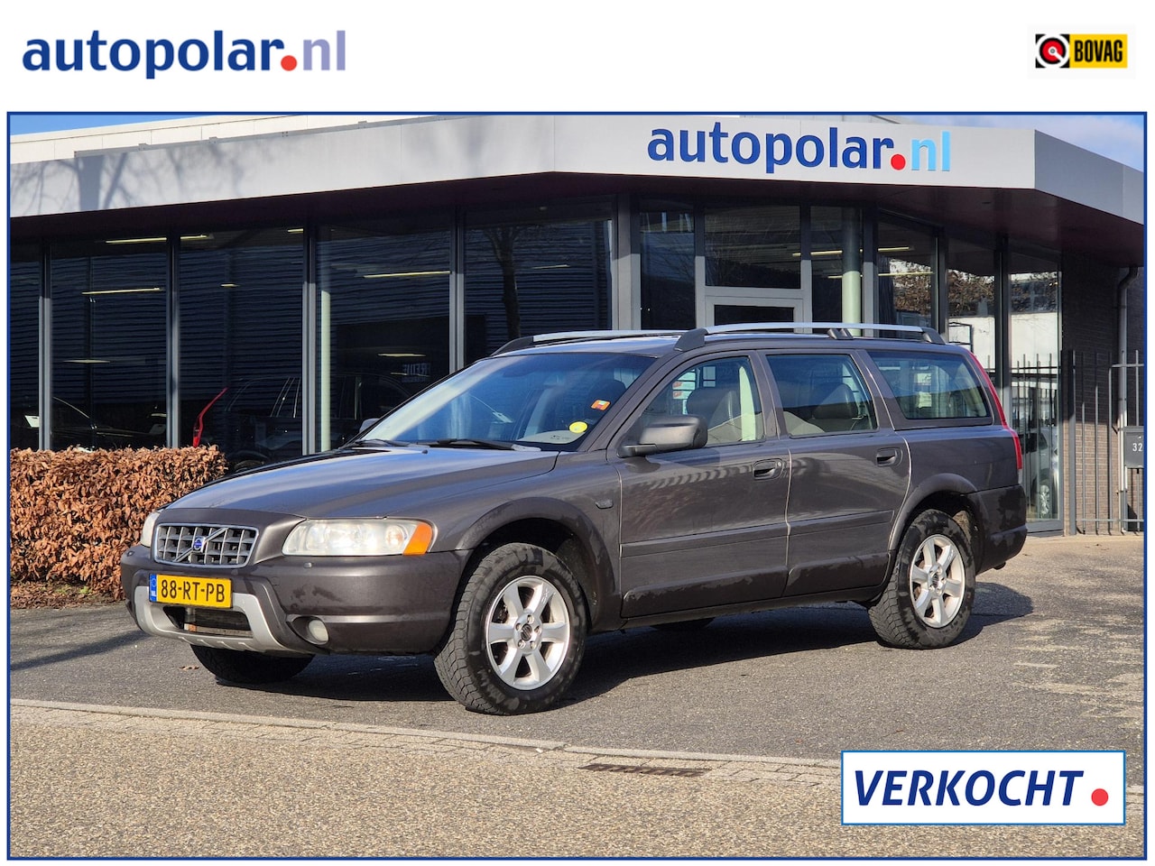 Volvo XC70 - 2.5 T Summum Trekhaak/Leder/Schuifdak etc - AutoWereld.nl