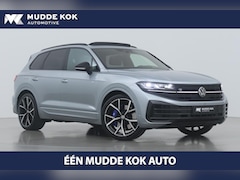 Volkswagen Touareg - 3.0 TSi eHybrid 4MOTION R Edition | Luchtvering | Trekhaak | Panoramadak | Head-Up | Massa