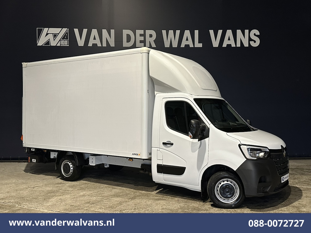 Renault Master - 2.3 dCi 146pk Bakwagen Laadklep Euro6 Airco | LED | Cruisecontrol Bijrijdersbank - AutoWereld.nl